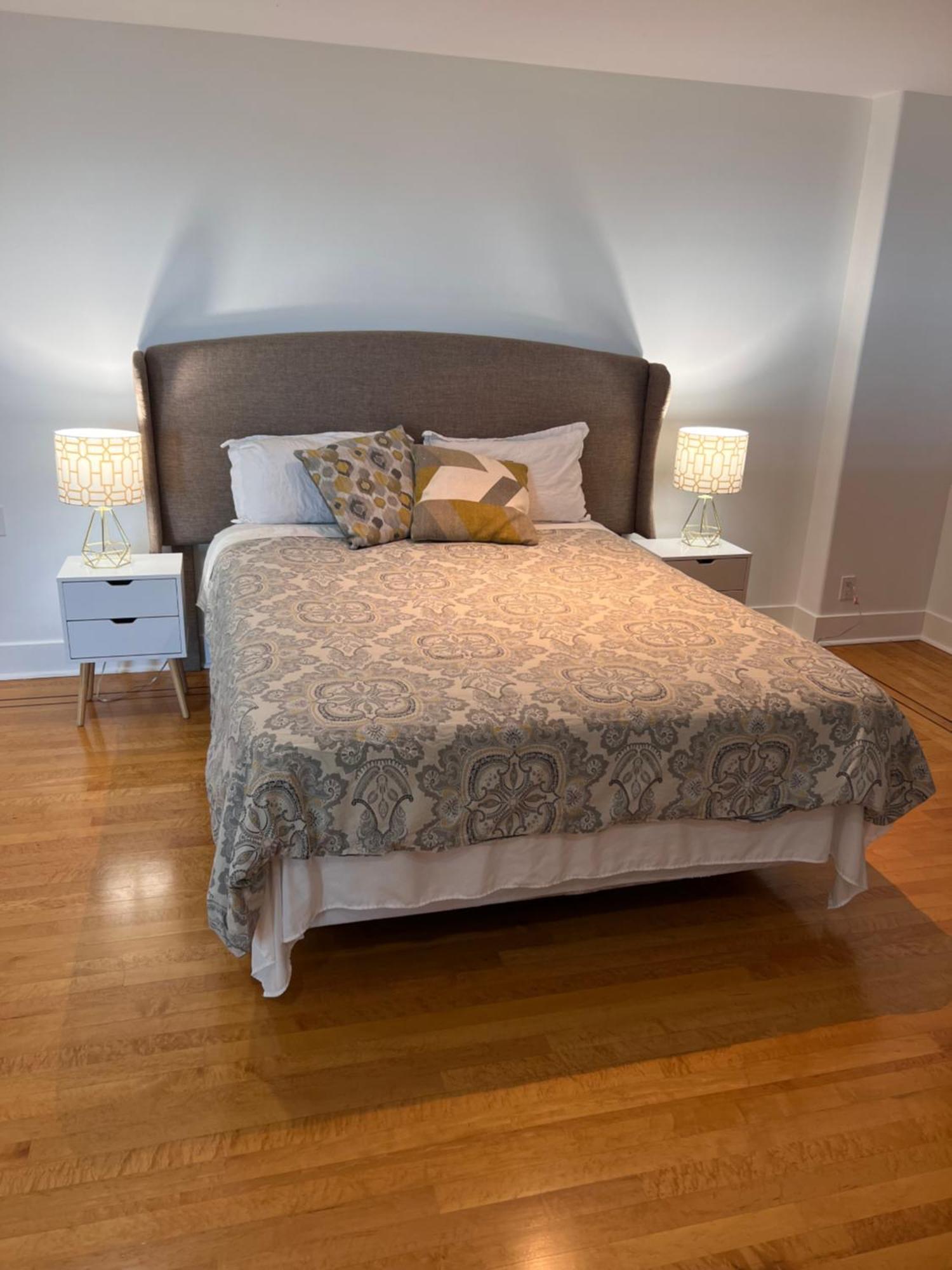 Luxury Guest house *